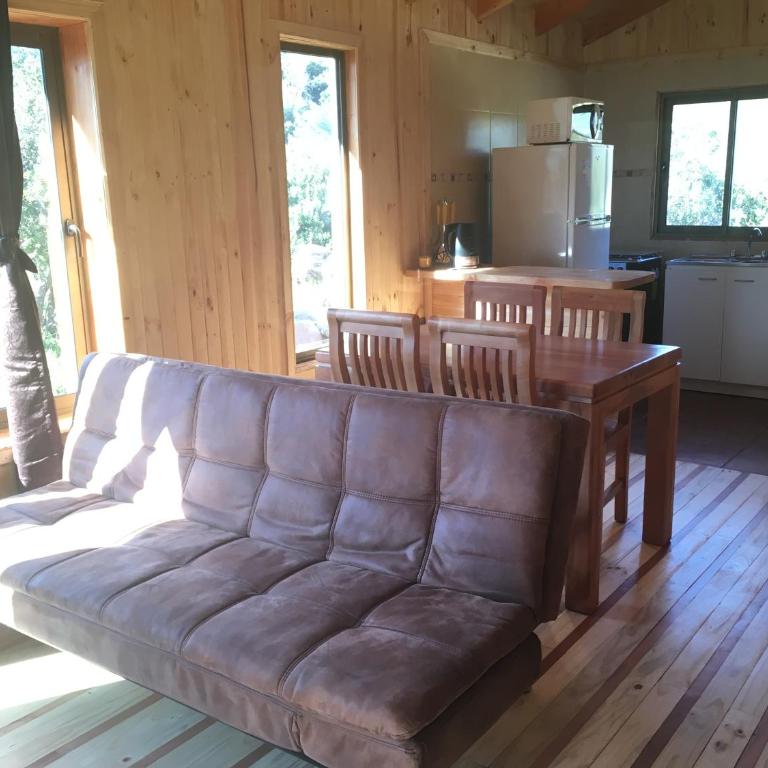 Los Quenes River Lodge - Two-Bedroom Cottage - 6