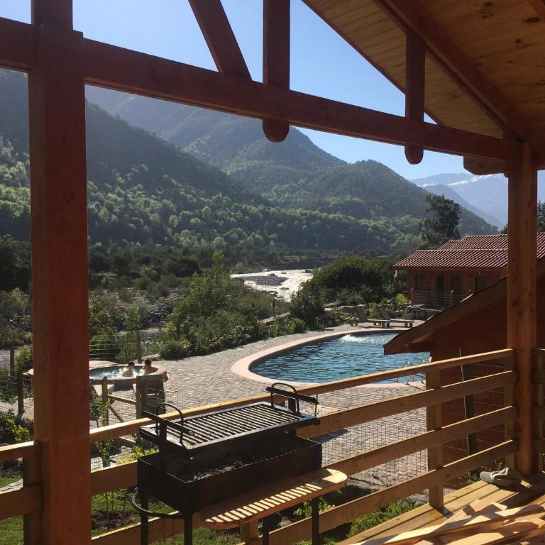 Los Quenes River Lodge - Bungalow - Water Front - 11