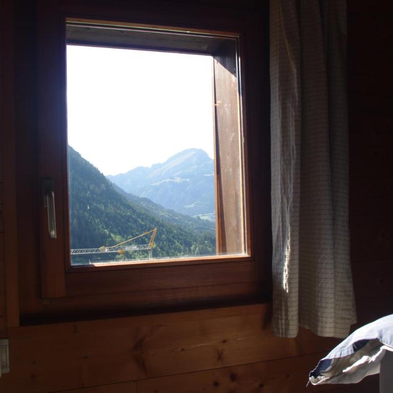 Central Hostel Chatel - Chambre Double ou Lits Jumeaux Économique avec Salle de Bains Privative - 9