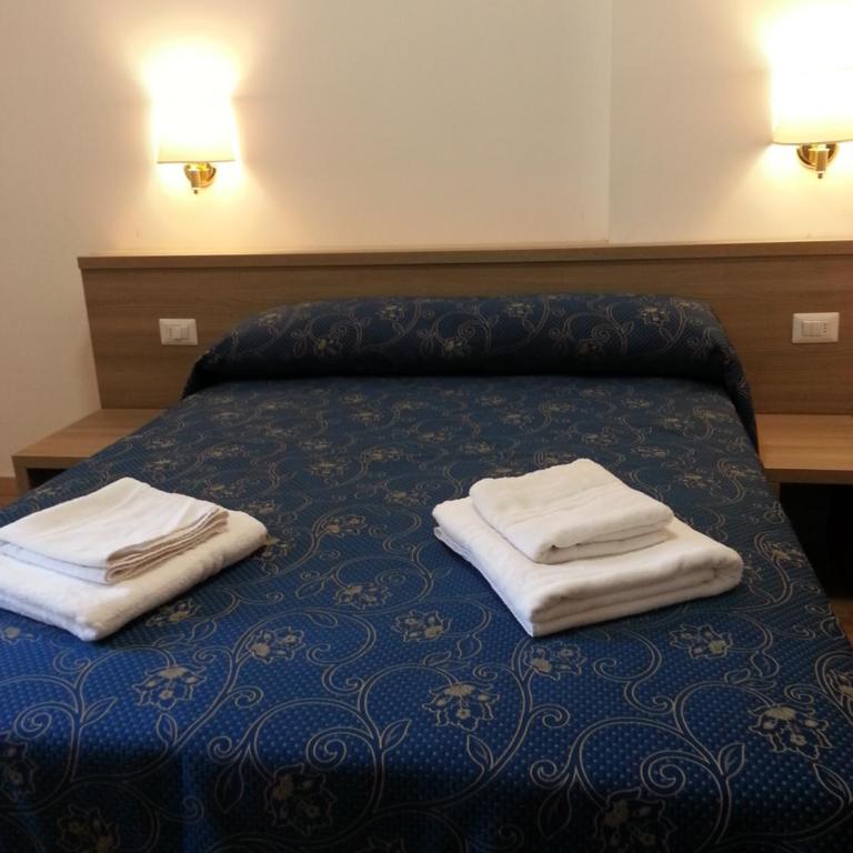Marziah Inn - Camera Matrimoniale/Doppia con Letti Singoli con Bagno Privato - 3