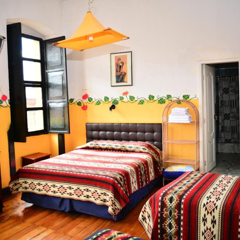 Hostal Riviera Sucre - Triple Room - 3