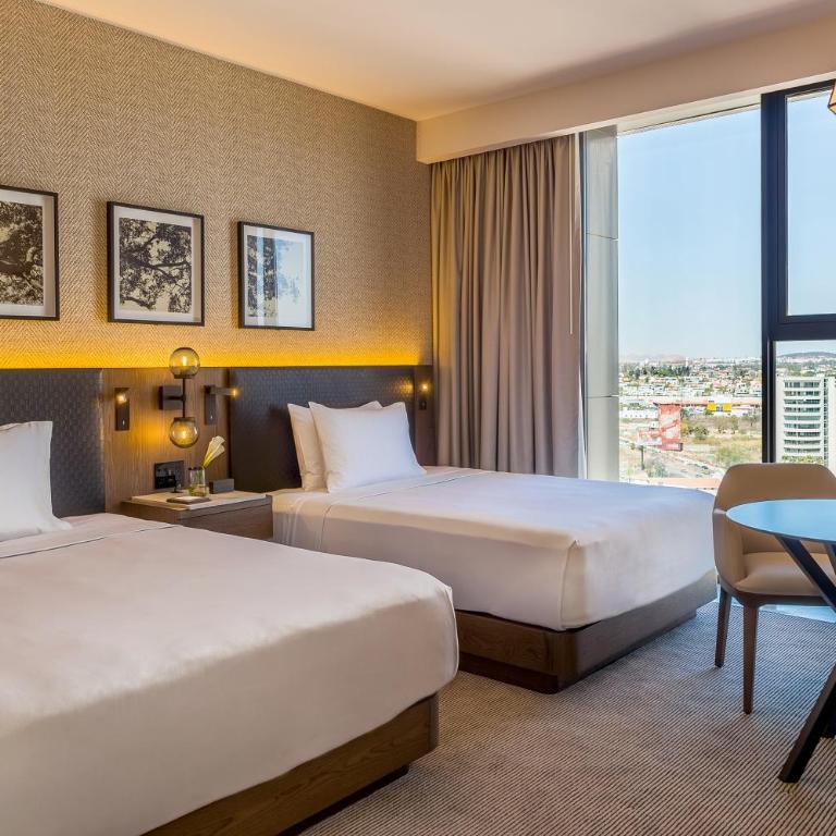 Hyatt Regency Andares Guadalajara - Habitación Doble con vistas a la ciudad - Cama grande - 3