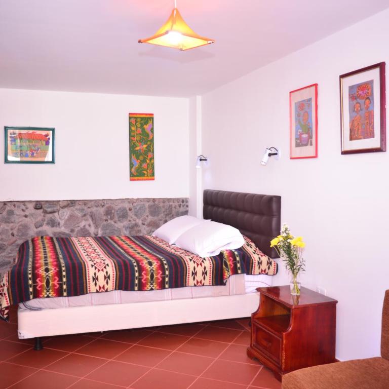 Hostal Riviera Sucre - Standard Double Room - 1