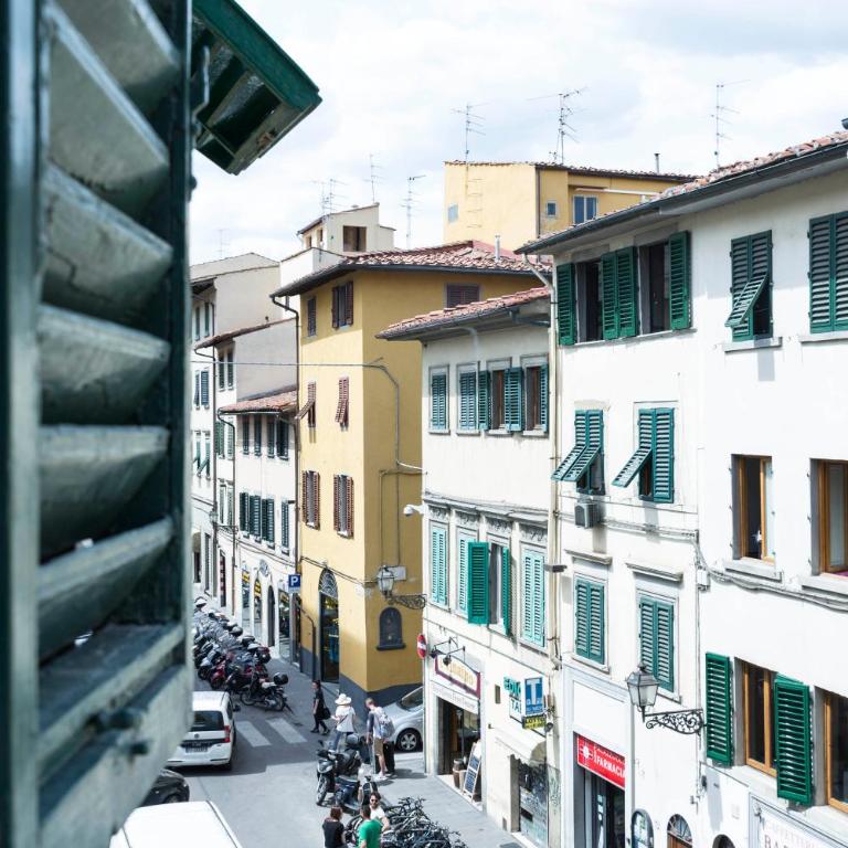 Vasari Florence Apartment - Near SMN Station - Appartamento con 2 Camere da Letto - 58