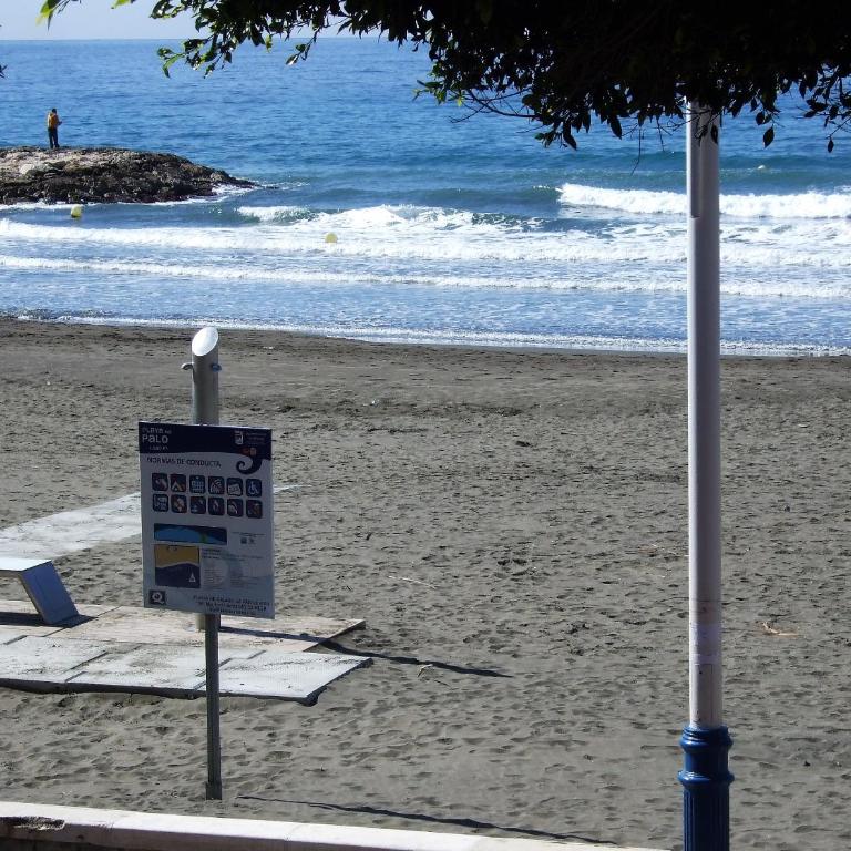 BEACHFRONT APARTMENT with TERRACE 1ST LINE - Apartamento con vistas al mar - 13