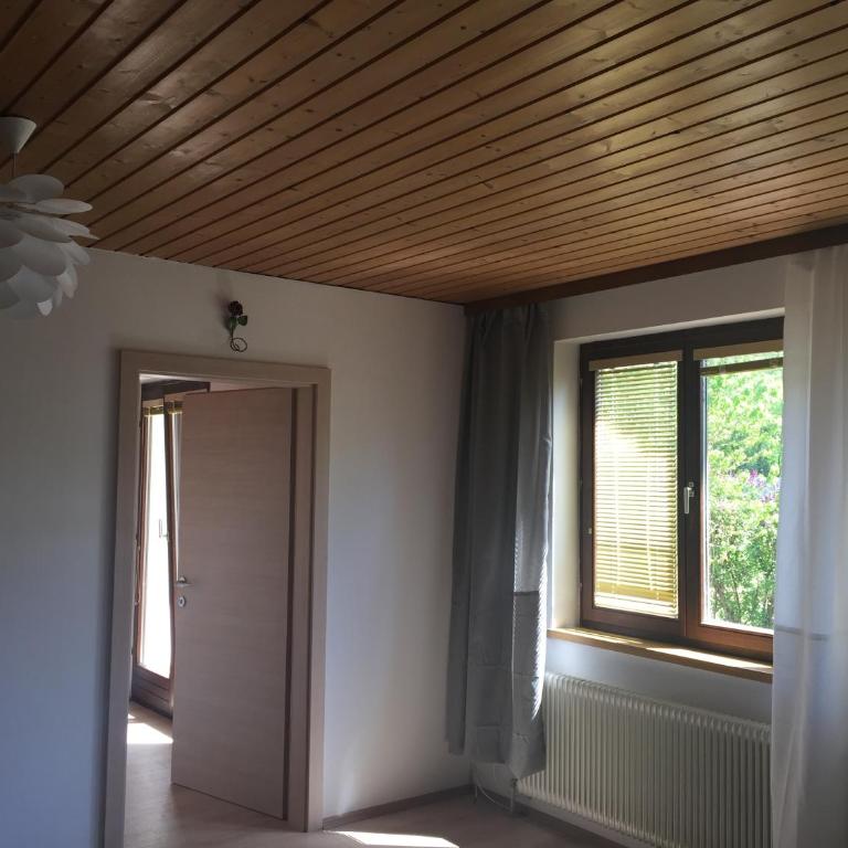 Schönes Wohnen am Sonnenhang - Ferienhaus - 42