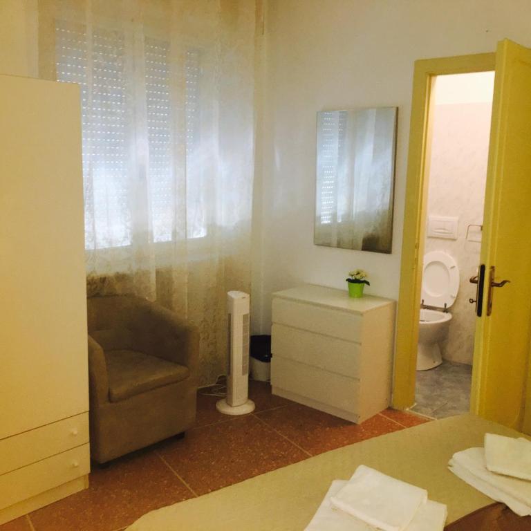 Pearl Pisa guest house - Double Room with Private Bathroom - 6