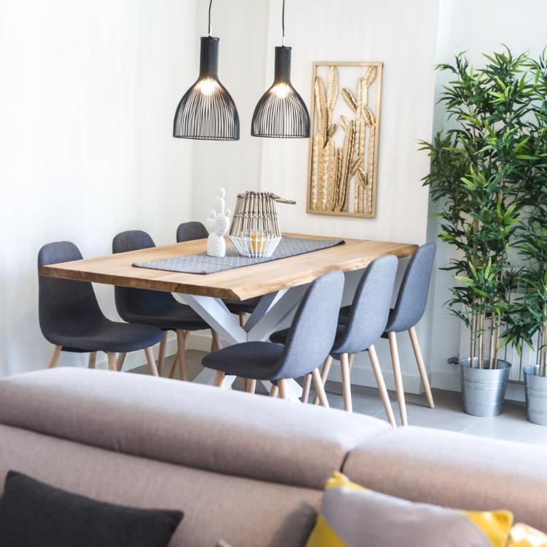 The Lucky Flats - Luceros - Three-Bedroom Apartment - 20