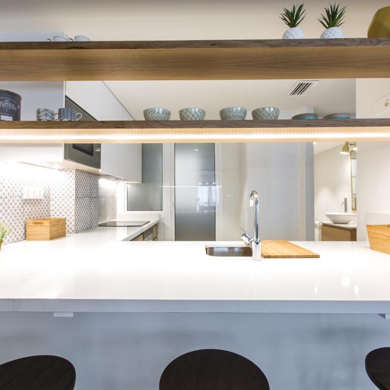 The Lucky Flats - Luceros - Three-Bedroom Apartment - 29