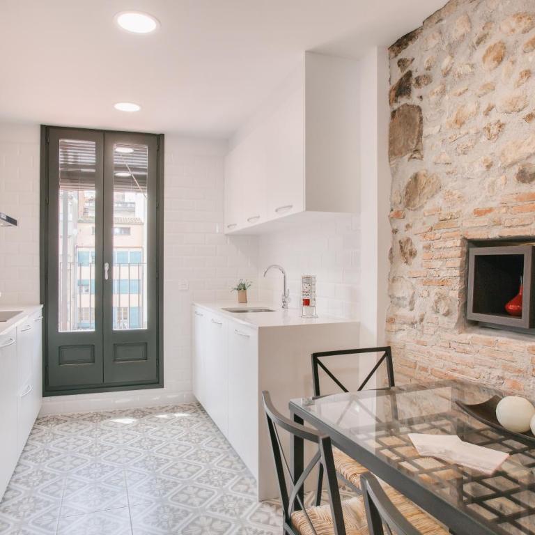 Flateli Rambla 5 2-1 - Apartamento Deluxe - 6