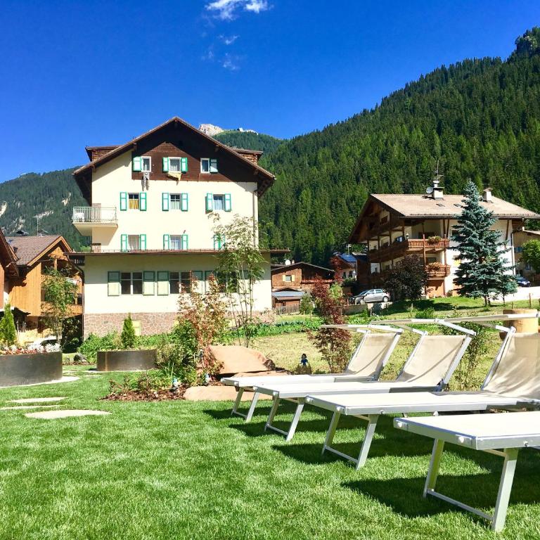 Central Apartment Canazei - Appartamento con 3 Camere da Letto e Vista Montagna - 54