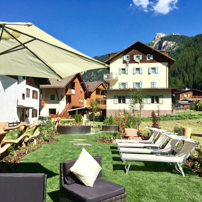 Central Apartment Canazei - Appartamento con 3 Camere da Letto e Vista Montagna - 57
