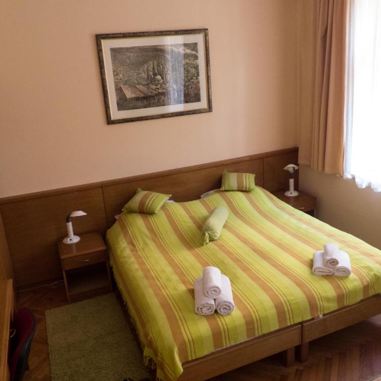 Studio Apartments "Chess Club Bosna" - Standardni Trokrevetni Studio - 1