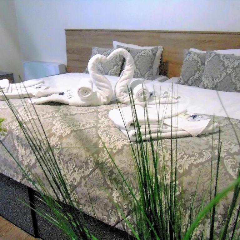Motel Kamenica - Two-Bedroom Apartment - 9