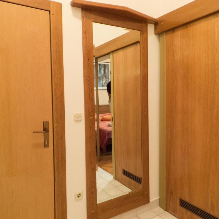 Studio Apartments "Chess Club Bosna" - Studio s Pogledom na Vrt - 8