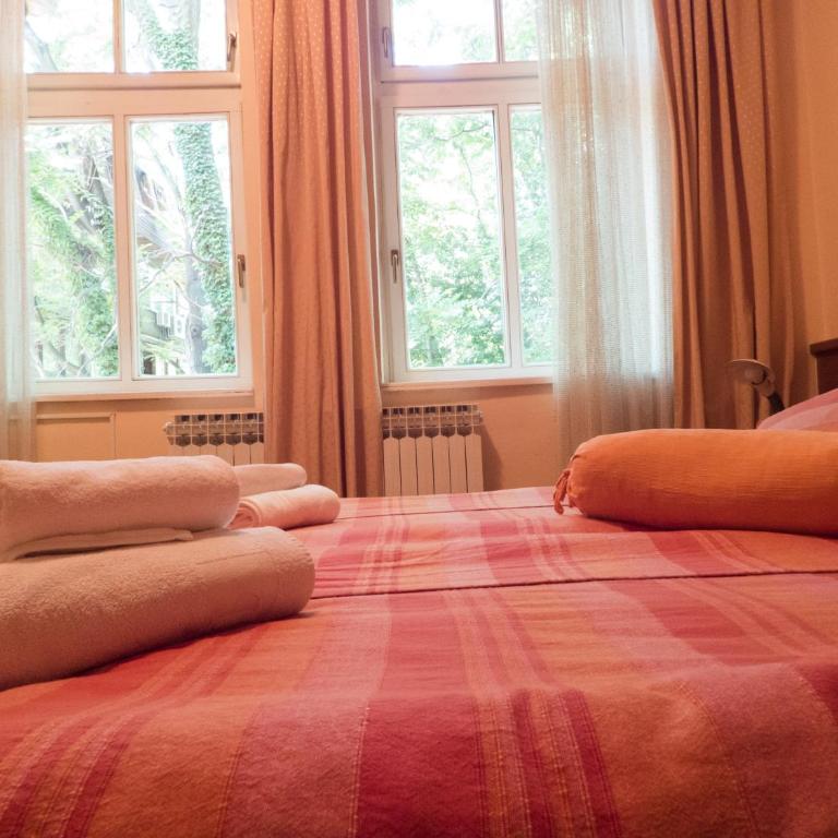 Studio Apartments "Chess Club Bosna" - Studio s Pogledom na Vrt - 1