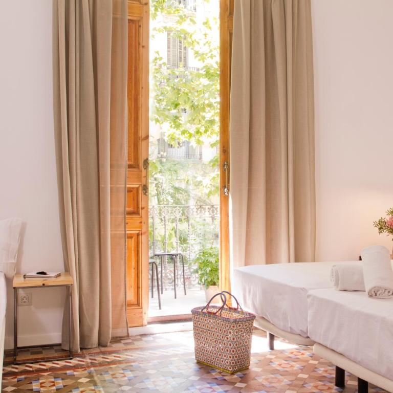 Som Nit Triomf - Family Room with Balcony - 4