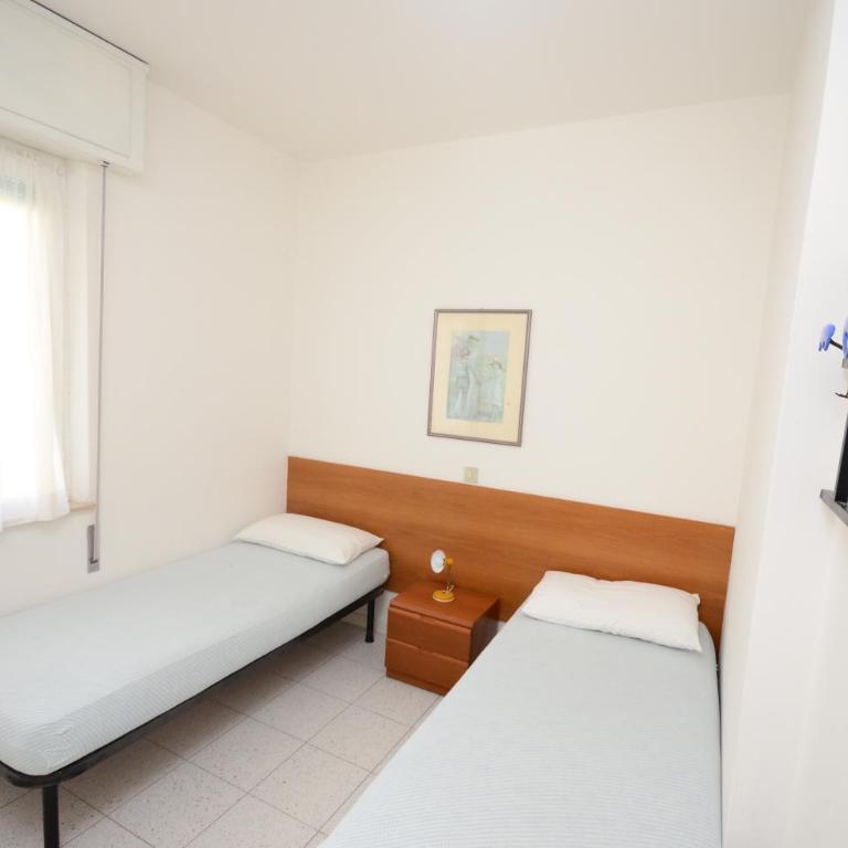 Villa Paolina - Appartamento con 2 Camere da Letto - 2
