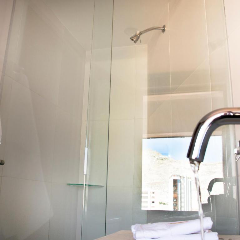 Qhini Hotel Boutique - Habitación Doble Estándar con vistas a la montaña - 2 camas - 4