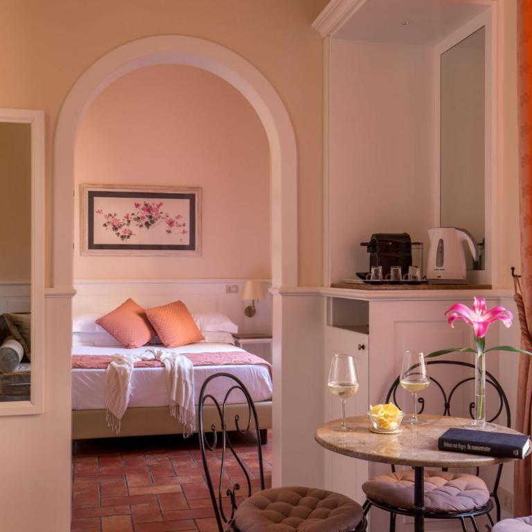 Aenea Inn - Camera Tripla - 1