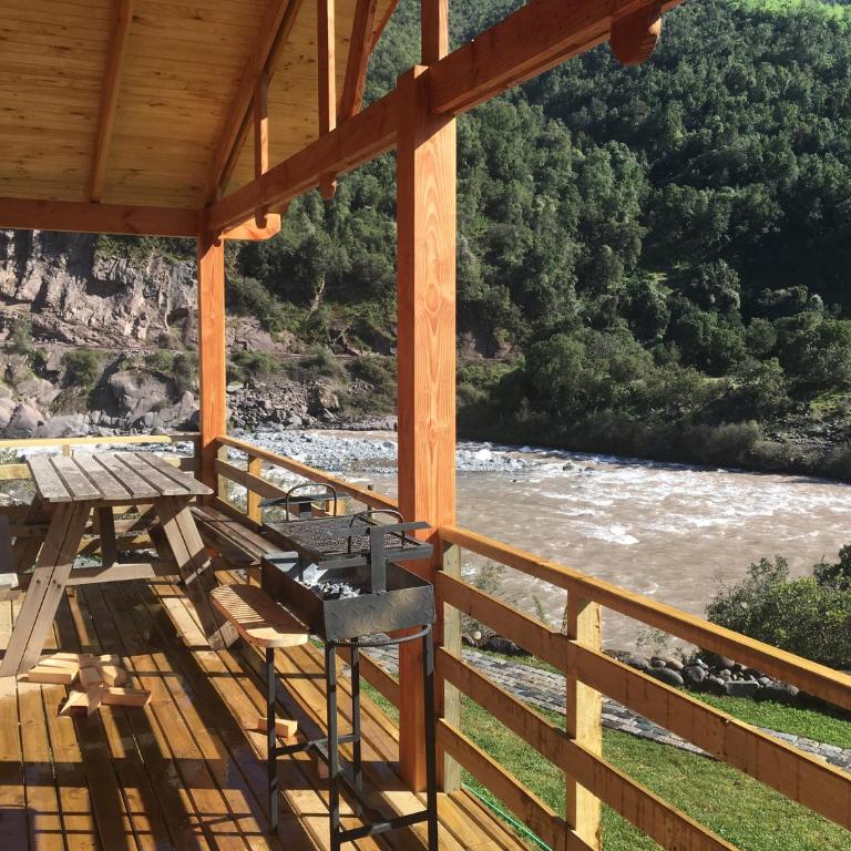 Los Quenes River Lodge - Two-Bedroom Cottage - 4