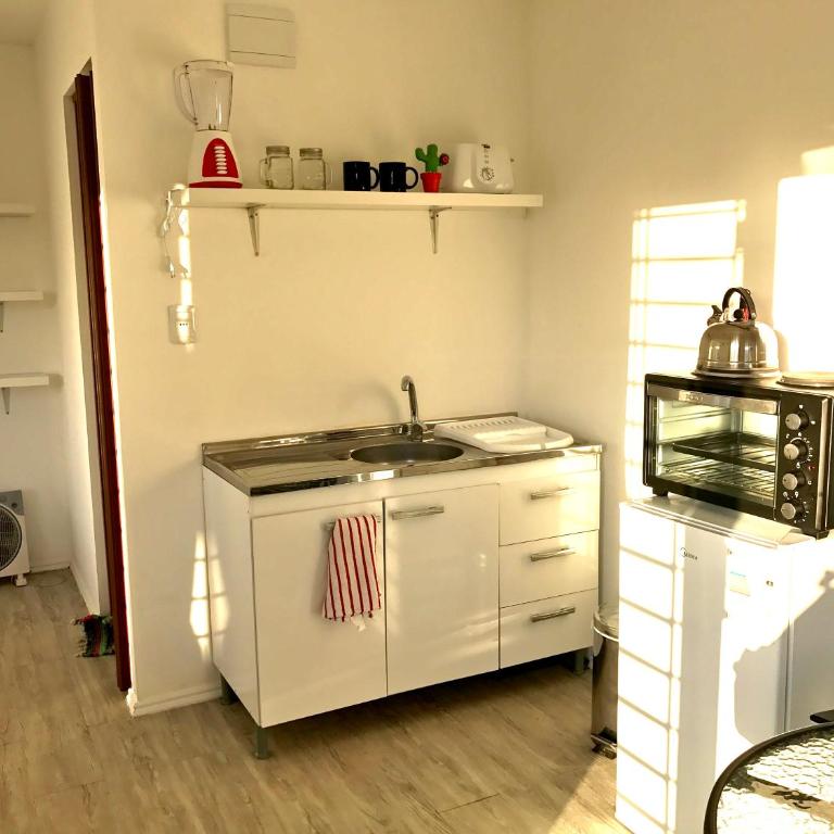 Mahalo Aparts - Apartment with Garden View - 7