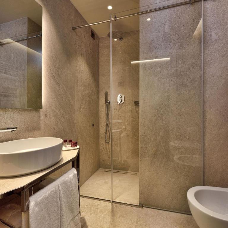 Rosa Salva Hotel - Camera Matrimoniale Comfort - 2