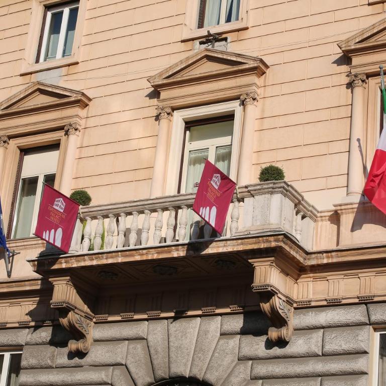 Esposizione Palace Hotel - Suite con Vista Città - 11