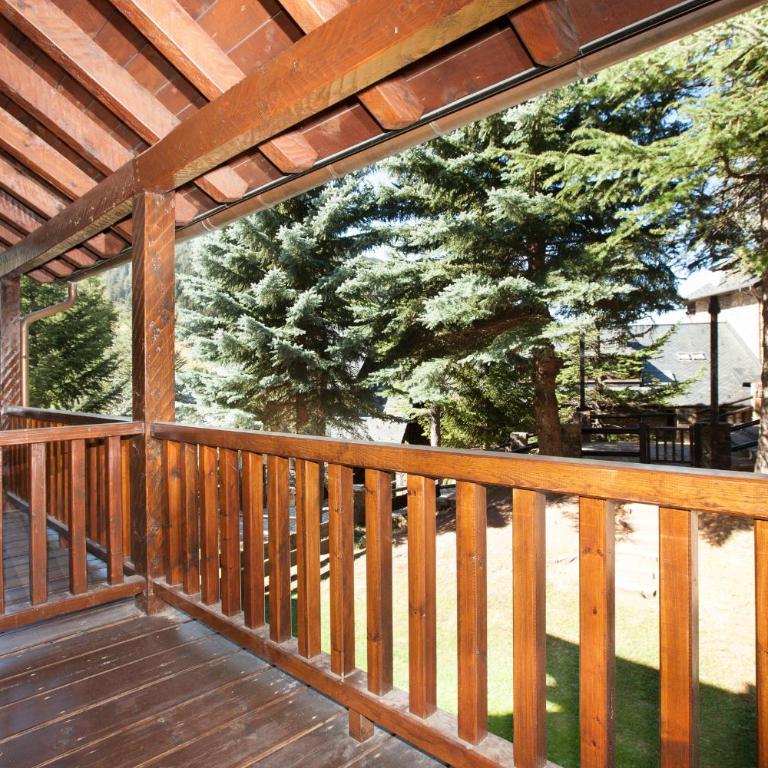 Tarter Chalets Apartaments - Three Bedroom Apartament with Fireplace - 8