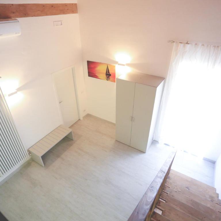 IL VIAGGIATORE VIA INDIPENDENZA B&B - Deluxe Quadruple Room - 10