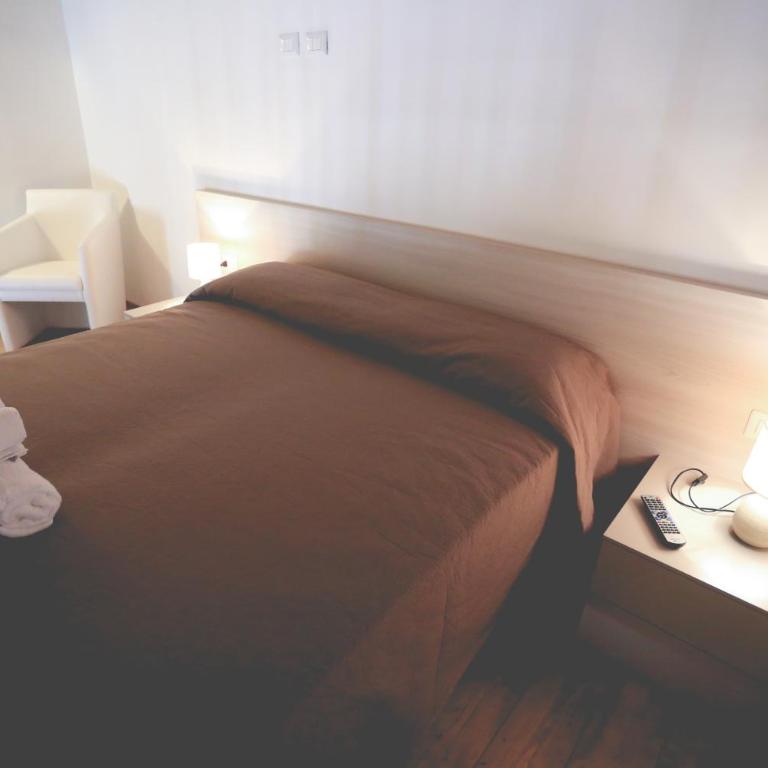 IL VIAGGIATORE VIA INDIPENDENZA B&B - Deluxe Quadruple Room - 1