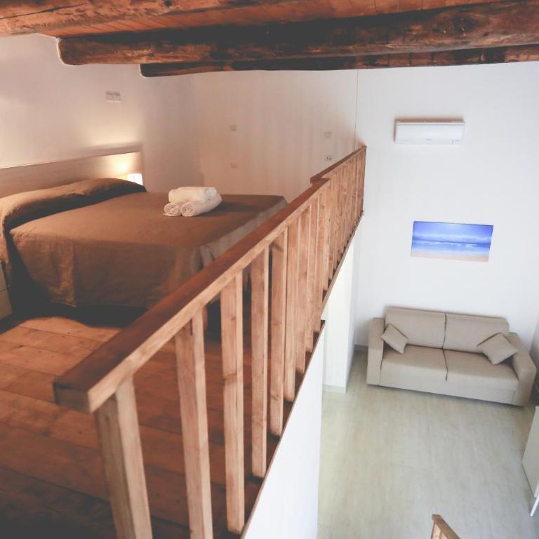 IL VIAGGIATORE VIA INDIPENDENZA B&B - Deluxe Quadruple Room - 5