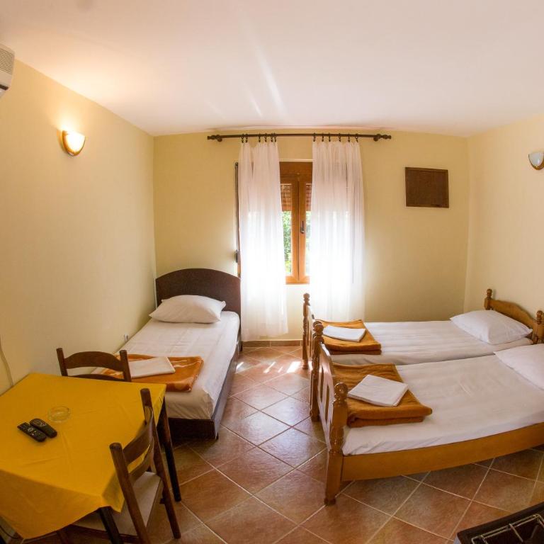 Guesthouse Blue Coast - Superior Studio - 4