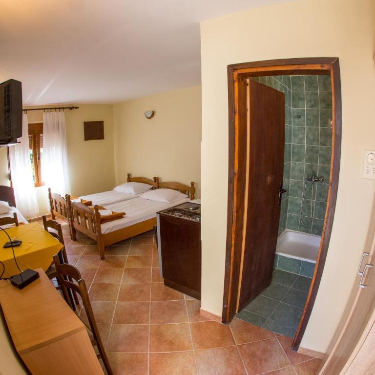 Guesthouse Blue Coast - Superior Studio - 14