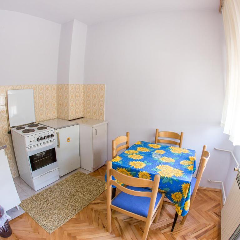 Guesthouse Blue Coast - Standardni Trokrevetni Studio - 5