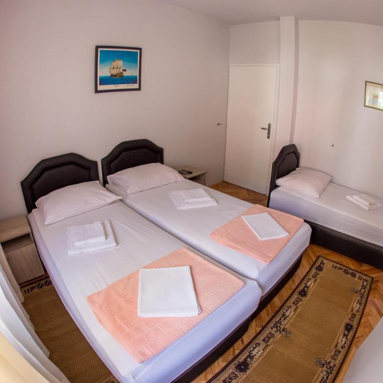 Guesthouse Blue Coast - Standardni Trokrevetni Studio - 7