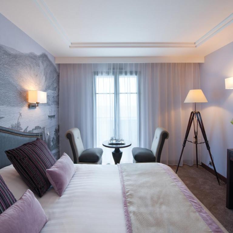 Hôtel Le Nouveau Monde - Chambre Double ou Lits Jumeaux Standard - Vue sur Ville - 1
