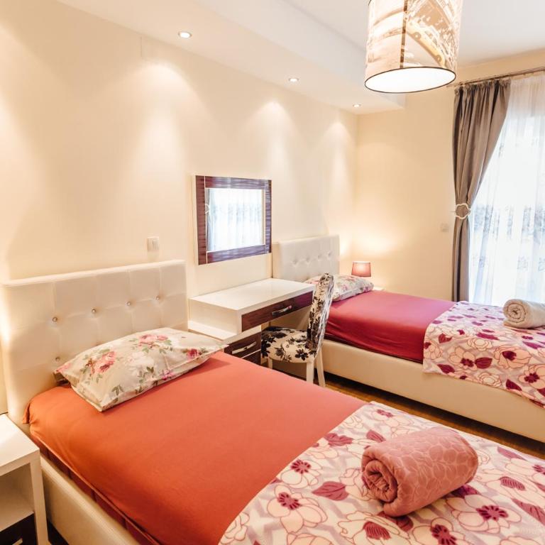 Apartments Rivijera - Two-Bedroom Apartment - 12