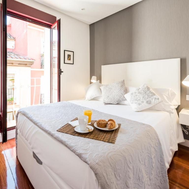 Malasaña Suite - Appartamento con Balcone - 41