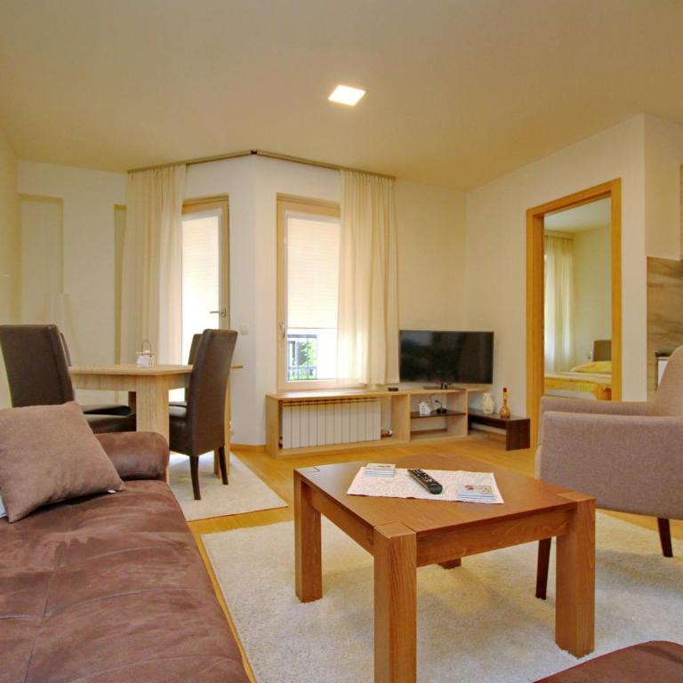 Lux Apartment Lazarevic - Apartman sa Pogledom na Planinu - 1