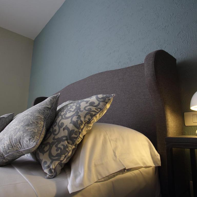 Avolio Tailored Rooms - Camera Matrimoniale Deluxe con 1 Letto Supplementare - 8