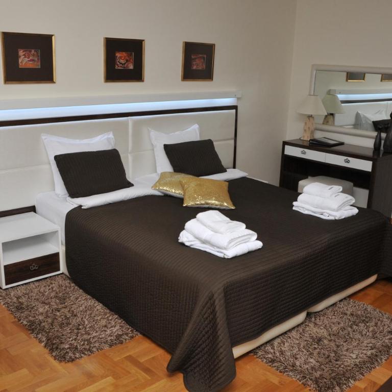 Apartments Biser - Standardni Trokrevetni Studio - 11