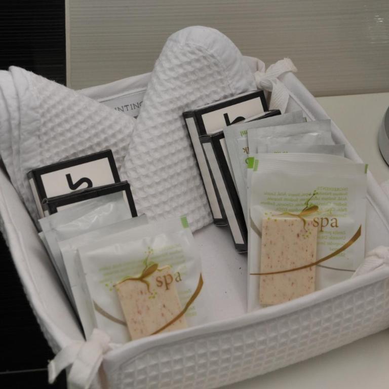 Apartments Biser - Deluks Apartman sa 2 Spavaće Sobe, Terasom i Hidromasažnom Kadom - 10