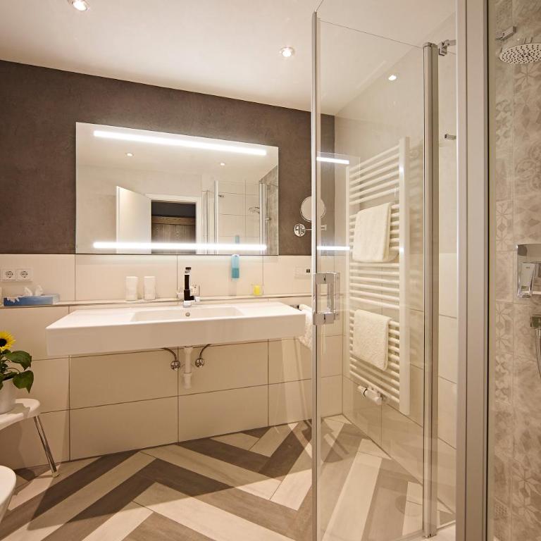 Hotel Rosenstock - Erwachsenenhotel - Adults only 15 plus - Comfort Doppelzimmer - 8