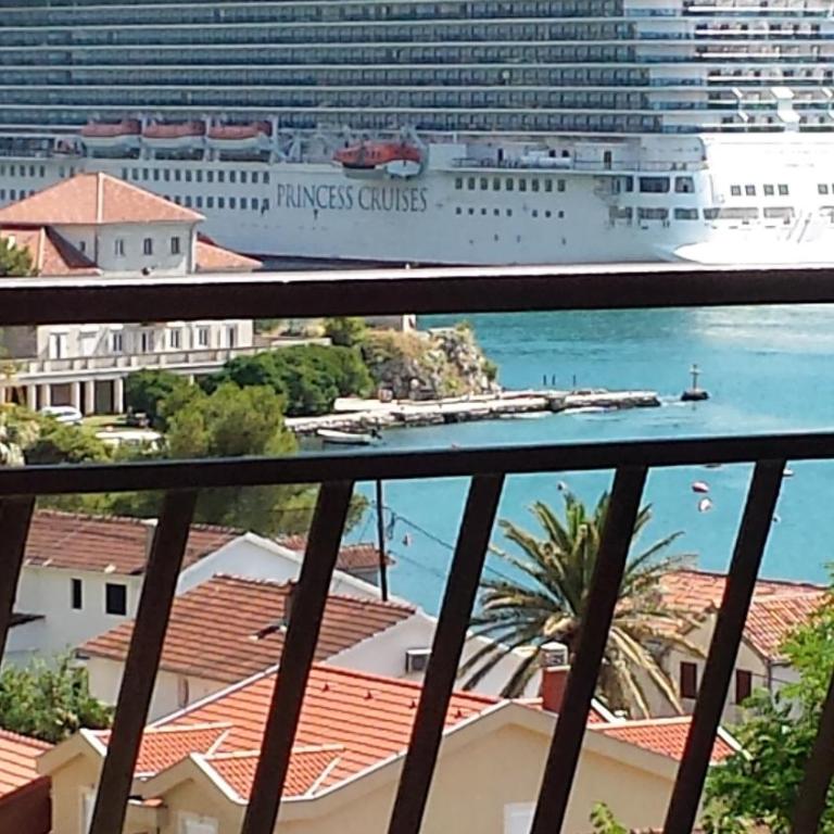 Sole Apartments - Apartment with Sea View - 5