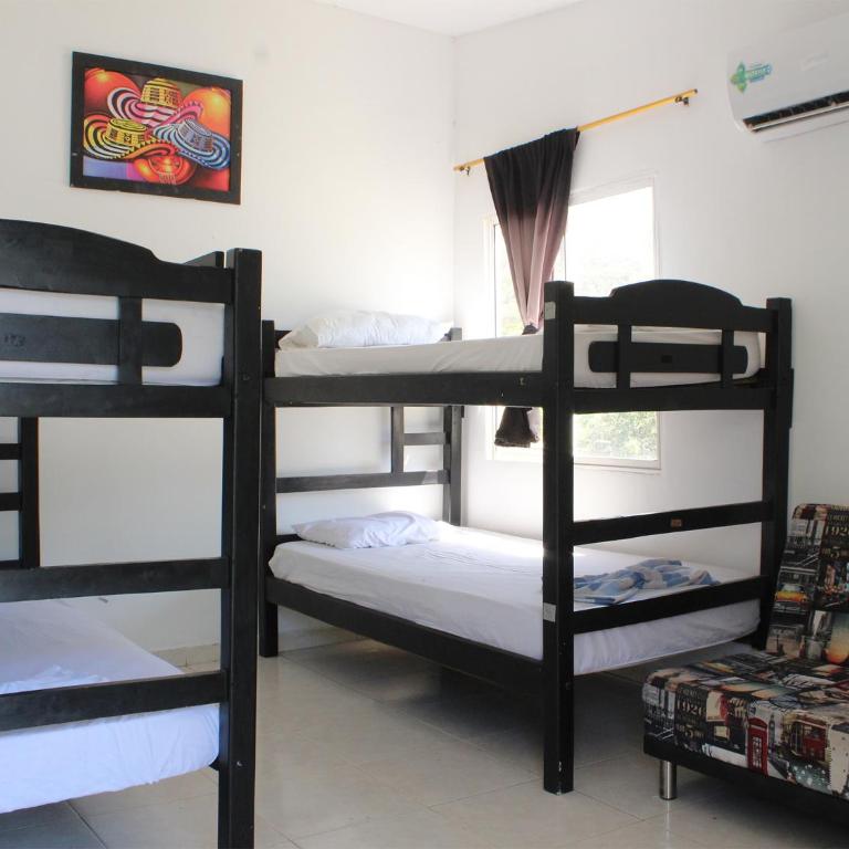 Hostel Nirvana Taganga - Bed in 4-Bed Dormitory Room - 3