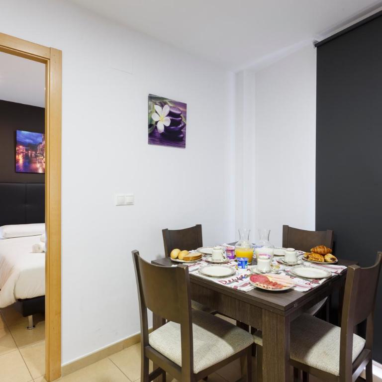 Apartamentos Santa Barbara - One-Bedroom Apartment - 32