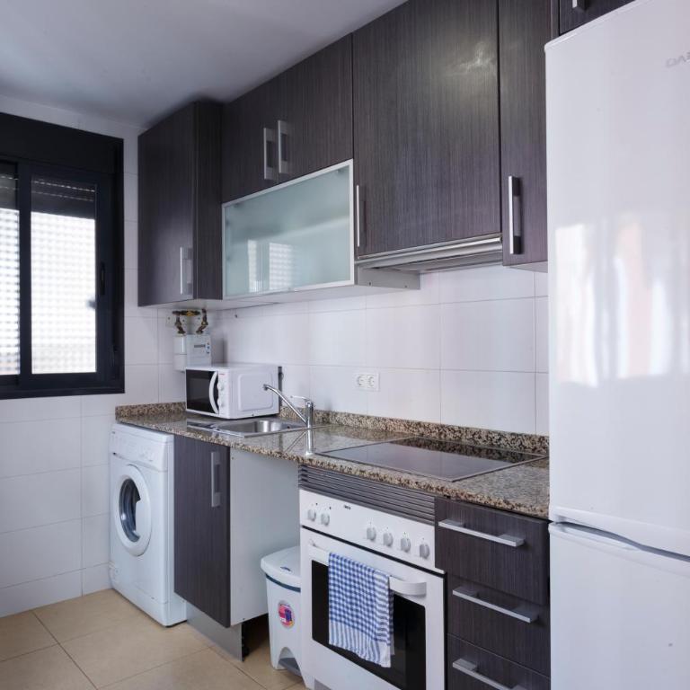 Apartamentos Santa Barbara - One-Bedroom Apartment - 25