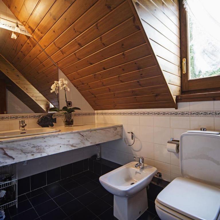 Chalet in Vielha near Baqueira Ski Resort - Casa de 4 dormitorios - 35