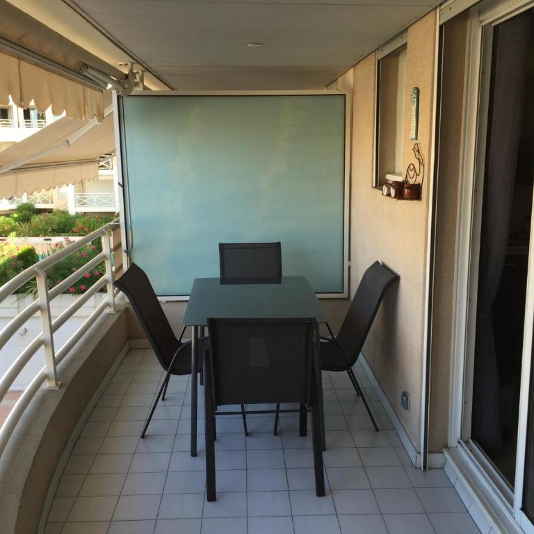 Cozy Apartment sea view Air Cond Renovated in 2026 - Appartement - Vue sur Mer - 16